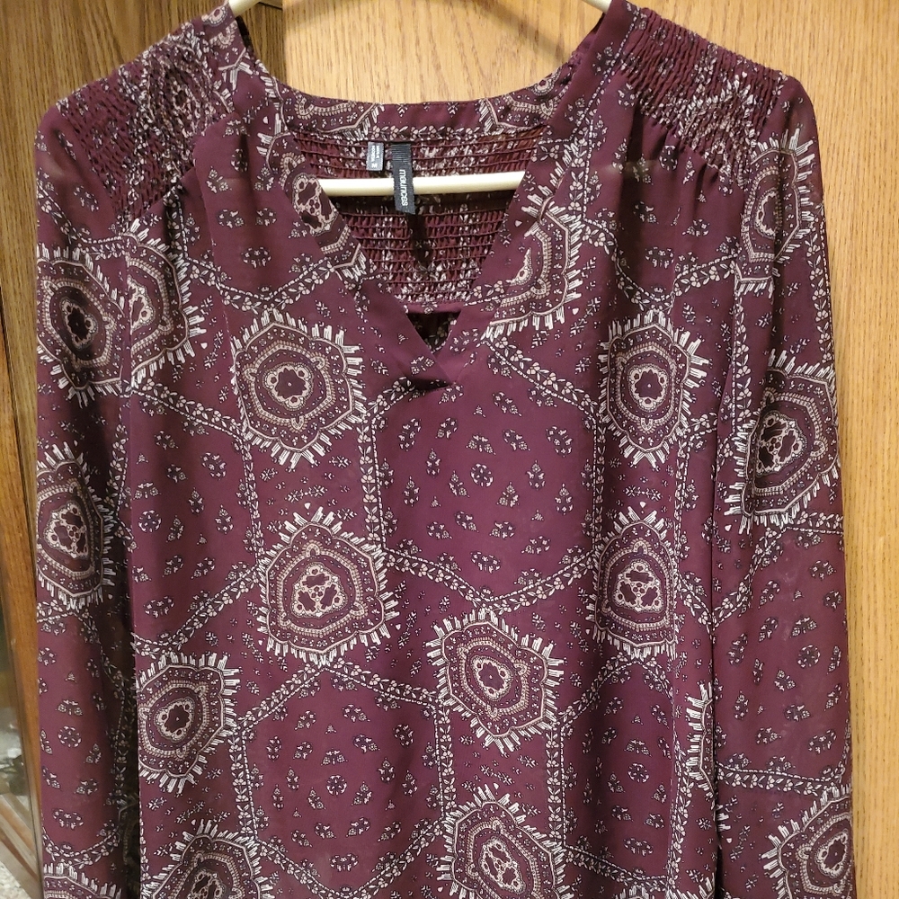 Women's Long Sleeve Shirt/Blouse